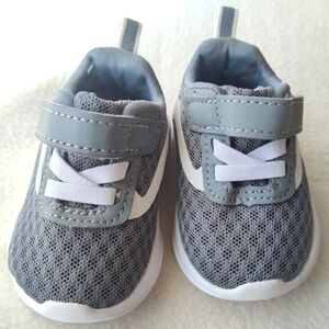 Gray Sneakers Tennis Shoes Mesh Style Size 2 Straps No Tie